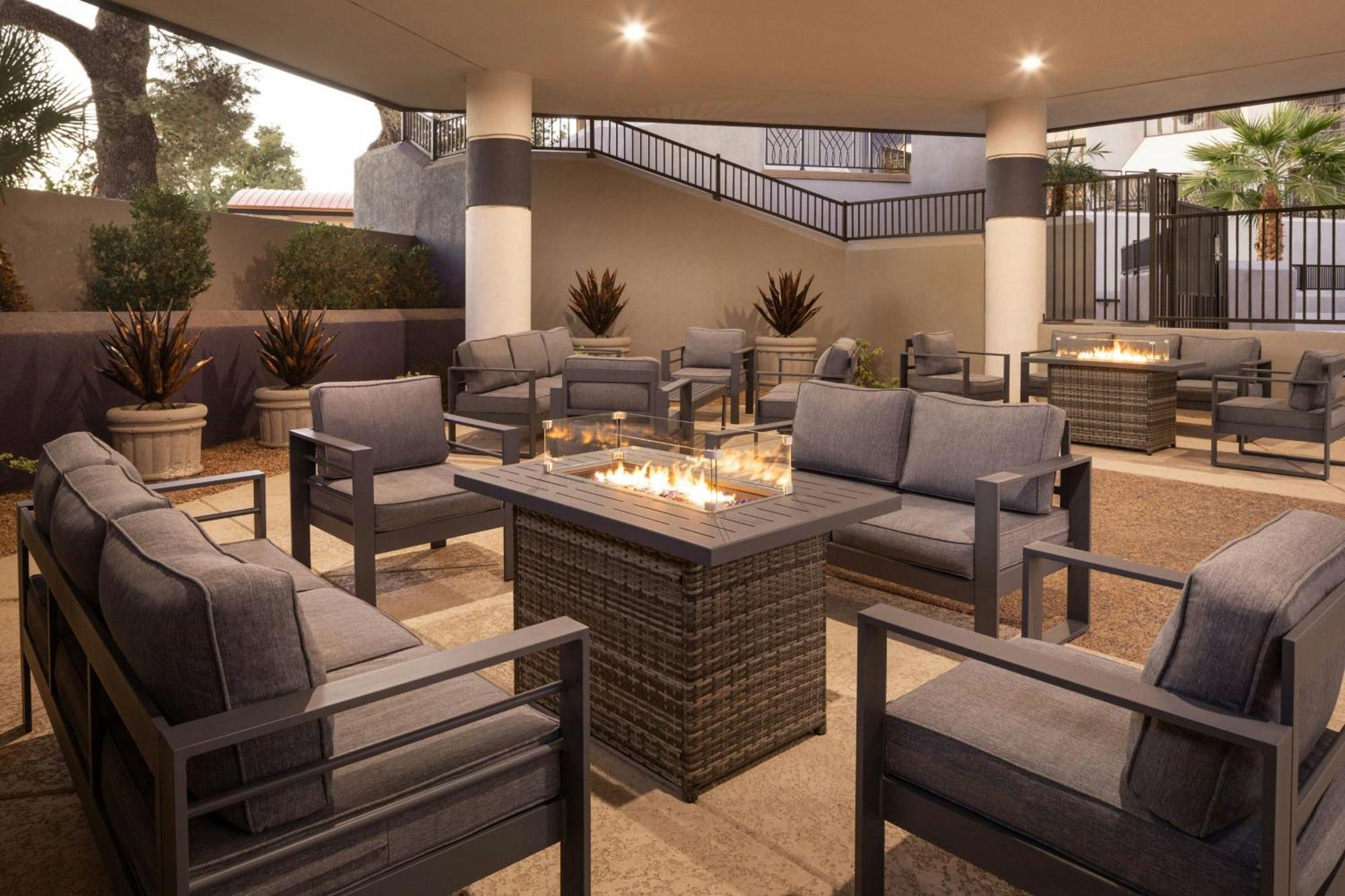 Delta Hotels By Marriott Phoenix Mesa Exterior foto